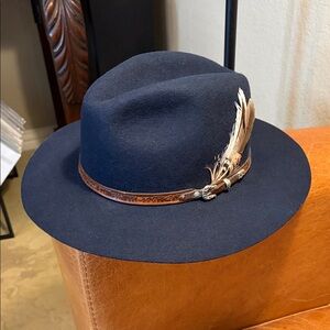Overland Nomad Navy Fedora with Feather Accent Size XL (60)